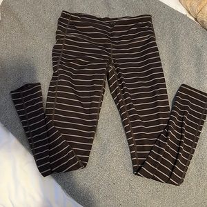 Athleta brown striped chaturanga full length tight